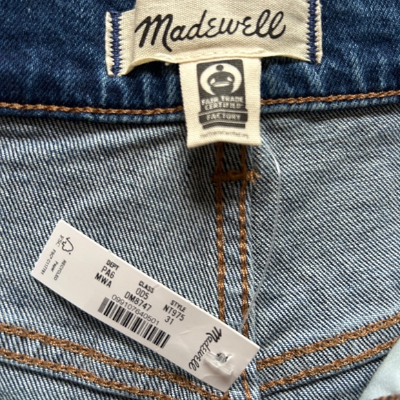 Madewell The Perfect Vintage Mid-Length Jean Shorts - Picture 4 of 5